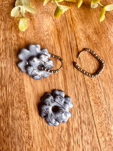 Charger l'image dans la galerie, Duo de pépites doubles mini fleurs (bleu acier)