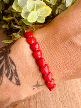 Charger l'image dans la galerie, Bracelet cœurs 💕 ( rouge )