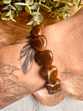 Charger l'image dans la galerie, Bracelet MARRON  « coeurs » - Taille M