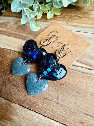 Boucles résine 🤍 (argenté gris bleu )