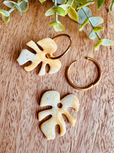 Charger l'image dans la galerie, Duo de pépites feuilles tropicales (ocre-crème)