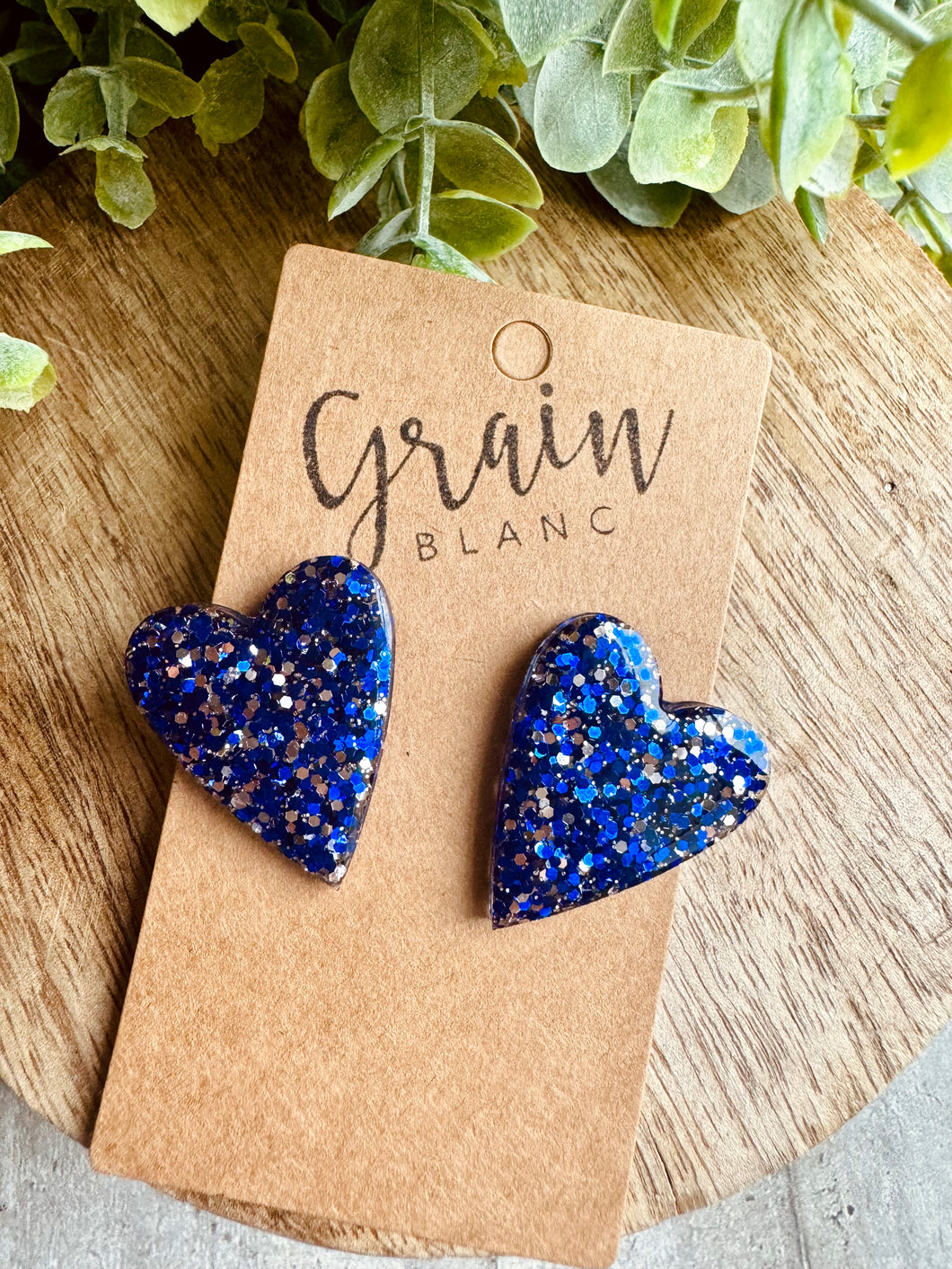 Boucles coeur en résine (paillettes bleues électriques  argentées)