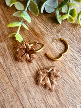 Charger l'image dans la galerie, Duo de pépites feuilles (marron noisette )
