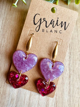 Charger l&#39;image dans la galerie, Boucles résine 🤍 (violine fuchsia)