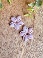 Charger l'image dans la galerie, Duo de pépites fleurs de Tiaré 🌺 (nuancé rose)