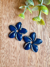 Charger l'image dans la galerie, Duo de pépites fleurs de Tiaré 🌺 (Marine doré)
