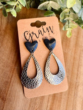 Charger l'image dans la galerie, Les polymères ( bleu nuit argenté)