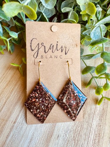 Boucles résine (marron doré )