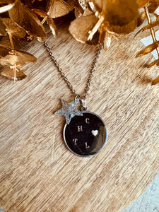 Collier médaillon personnalisé