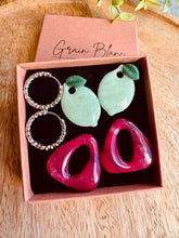 Charger l'image dans la galerie, Kit/Cadeau « duo de pépites » - 2 pampilles + créoles (citron vert-bordeaux -argenté )