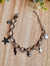 Charger l'image dans la galerie, Bracelet breloques