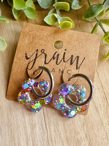 Boucles résine duo de pépites (multicolore argenté)