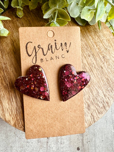 Boucles coeur en résine (paillettes bordeaux dorées)