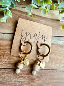Créoles perles (doré beige)