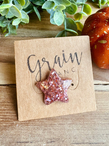 Pin’s résine ⭐️ rose bonbon (taille M) 💗 octobre rose💗