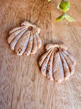 Charger l'image dans la galerie, Duo de pépites coquillage 🐚 (caramel doré)