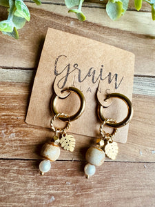 Créoles perles (doré beige)