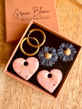 Charger l'image dans la galerie, Kit/Cadeau « duo de pépites » - 2 pampilles + créoles (bleu-rose-doré)