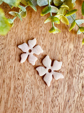 Charger l'image dans la galerie, Duo de pépites fleurs (marbré rose claire)