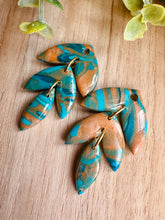 Charger l&#39;image dans la galerie, Duo de pépites (abricot turquoise)