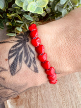 Charger l'image dans la galerie, Bracelet cœurs 💕 ( rouge )