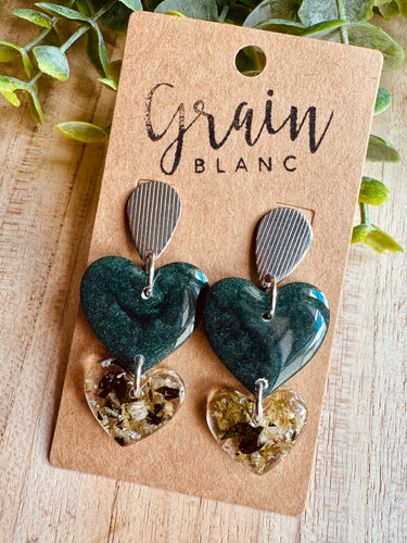 Boucles résine 🤍 (vert argenté)