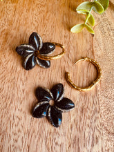 Charger l'image dans la galerie, Duo de pépites fleurs de Tiaré 🌺 (noir doré )