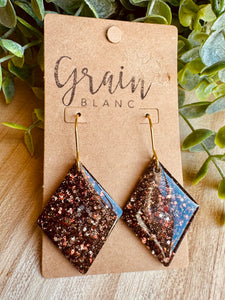 Boucles résine (marron doré )