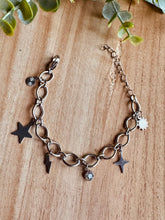 Charger l'image dans la galerie, Bracelet breloques
