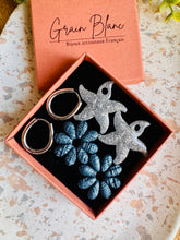 Charger l'image dans la galerie, Kit/Cadeau « duo de pépites » - 2 pampilles + créoles- (bleu-argenté) OFFRE D’ÉTÉ