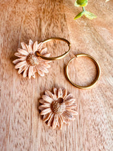 Charger l'image dans la galerie, Duo de pépites fleurs (beige caramel )