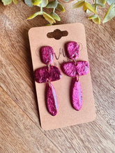 Charger l'image dans la galerie, Les polymères (rose métallique)