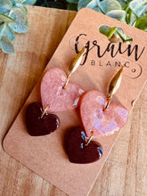 Charger l'image dans la galerie, Boucles résine 🤍 (rose-choco)