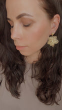 Charger l'image dans la galerie, Boucles fleurs