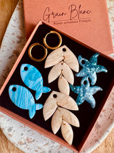 Charger l'image dans la galerie, Kit/Cadeau « duo de pépites » - 3 pampilles + créoles (bleu-crème-doré)