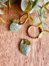 Charger l'image dans la galerie, Duo de pépites citron vert 🍋‍🟩(paillettes vert amande)