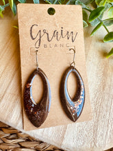 Charger l&#39;image dans la galerie, Boucles résine (marron argenté )