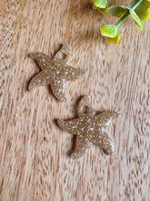 Charger l'image dans la galerie, Duo de pépites étoile de mer (gold paillettes)